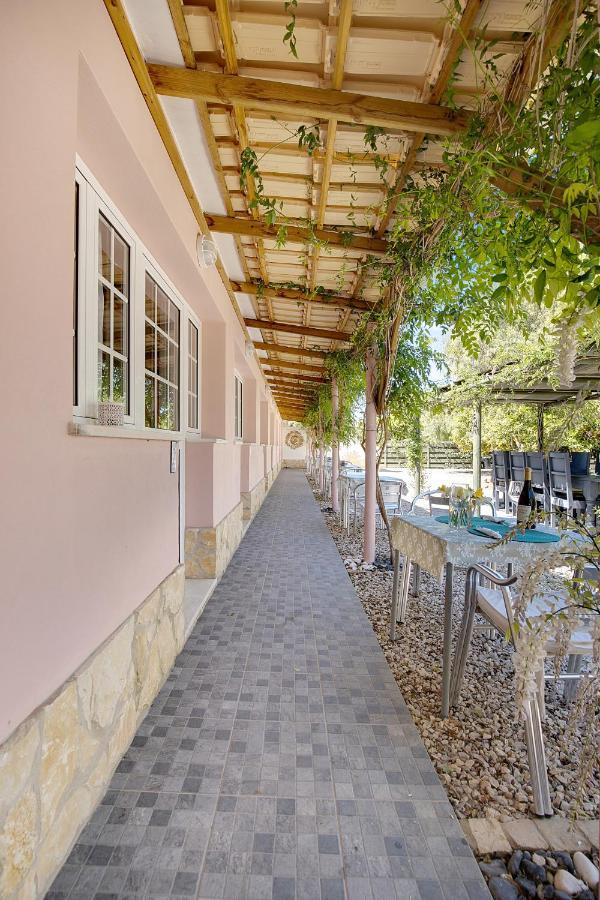 Quinta Aida Cottage And B&B Suites Lagoa  Eksteriør bilde